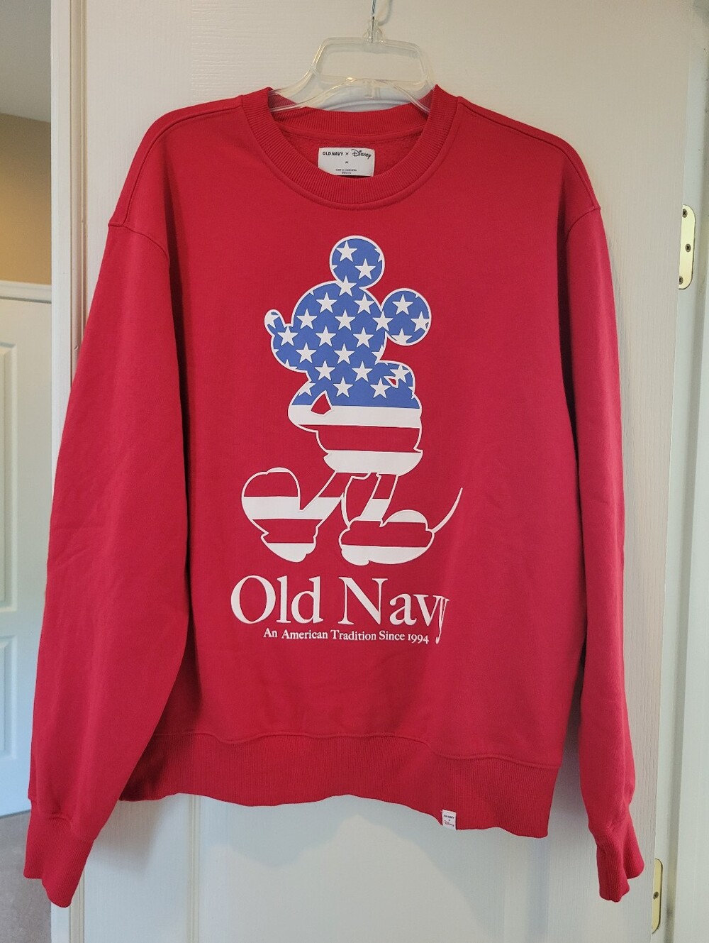 Old Navy Disney Mickey Mouse Oversized Flag Graphic Crewneck Sweatshirt Red